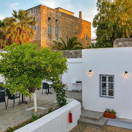 Mansion Dasi Spetses Town Exterior photo