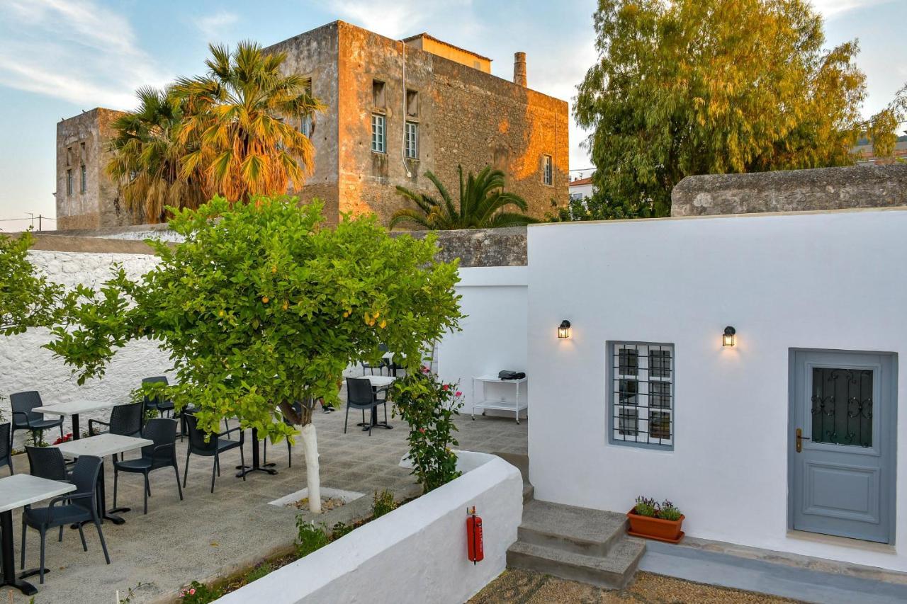 Mansion Dasi Spetses Town Exterior photo