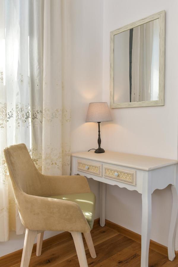 Mansion Dasi Spetses Town Exterior photo