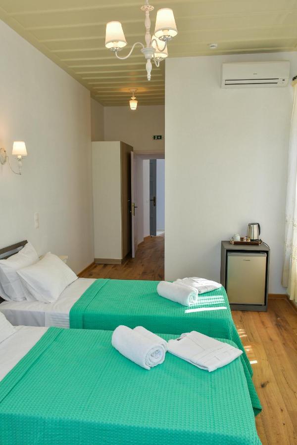 Mansion Dasi Spetses Town Exterior photo