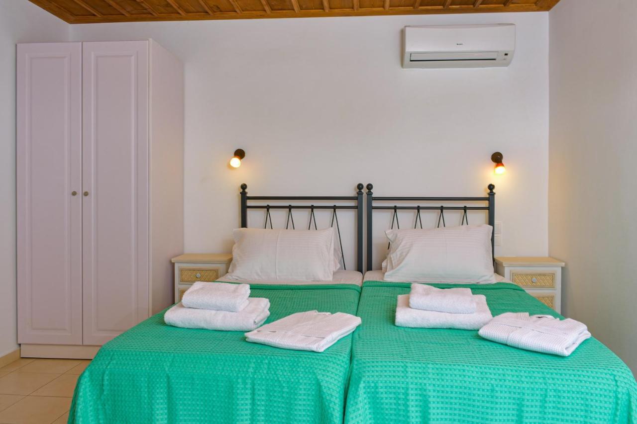 Mansion Dasi Spetses Town Exterior photo